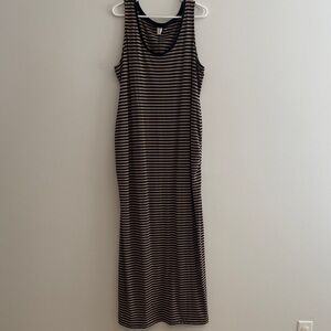 Old Navy Sleeveless Striped Maxi Dress — Black and Tan Stripes